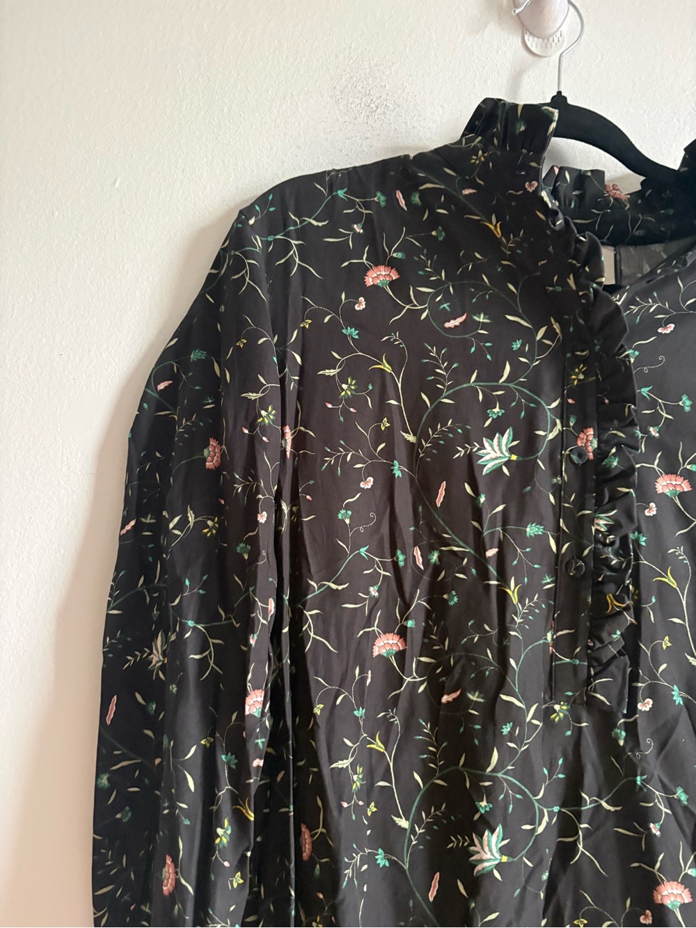 Tuckernuck Sz XL Campden Vine Tate Black Floral Cottage Linen Blend Short Dress - Picture 3 of 12